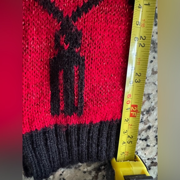 Vintage Christmas sweater. Medium - Picture 4 of 5